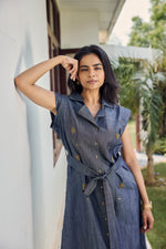 Load image into Gallery viewer, Sencei Women's Denim Shirt Dress with Waist Belt β Sleeveless Midi Button-Down Dress