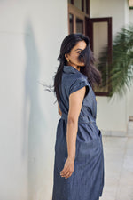 Load image into Gallery viewer, Sencei Women's Denim Shirt Dress with Waist Belt β Sleeveless Midi Button-Down Dress