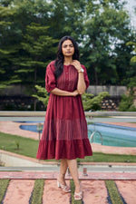 Load image into Gallery viewer, Sencei Maroon Cotton Tiered Midi Dress with Puff Sleeves