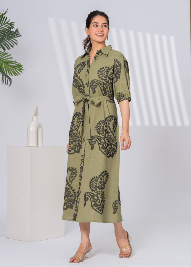 Sencei Handcrafted Cotton Maxi Dress with Embroidered Paisley Motif