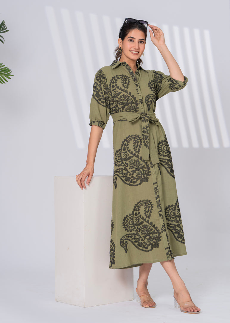 Sencei Handcrafted Cotton Maxi Dress with Embroidered Paisley Motif