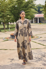 Load image into Gallery viewer, Sencei Handcrafted Cotton Maxi Dress with Embroidered Paisley Motif
