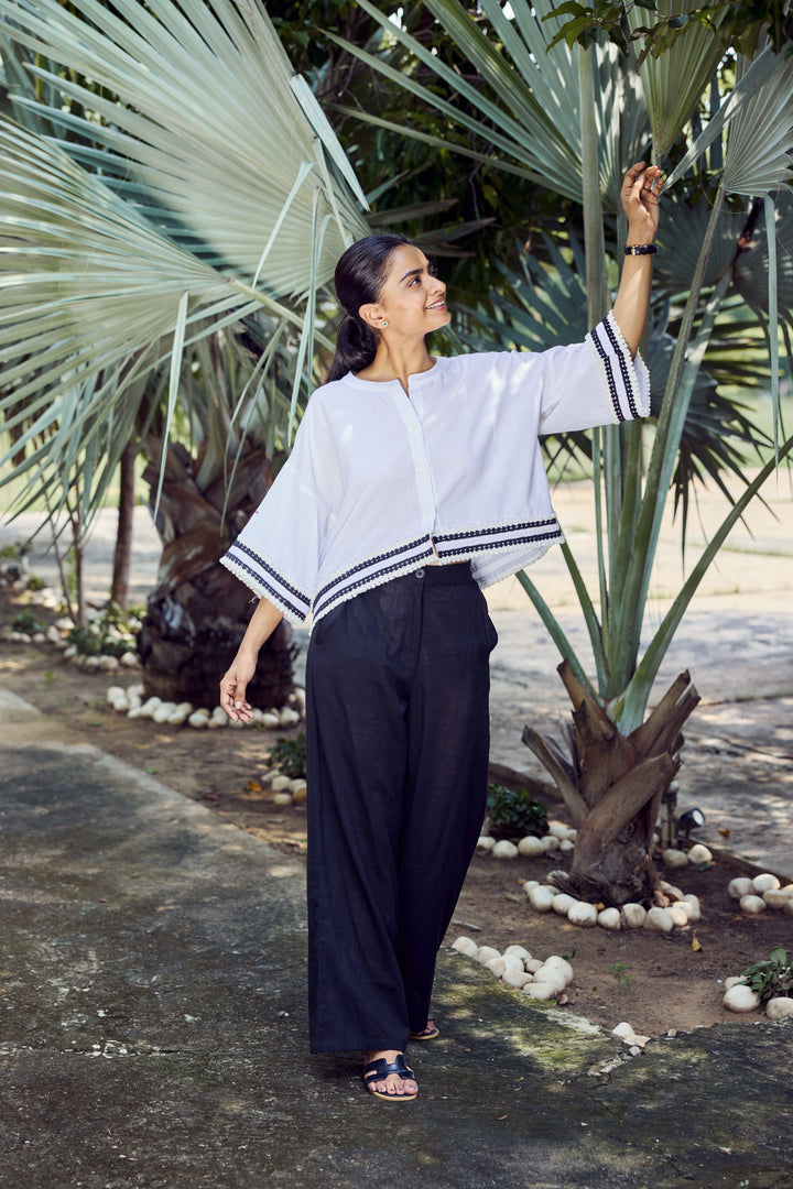 Sencei Women’s Cotton White Top with Stylish Black Trim – Casual Button-Down Blouse, Comfortable & Breathable